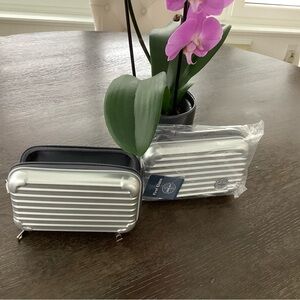 Pam Am Silver Travel Case waist bag